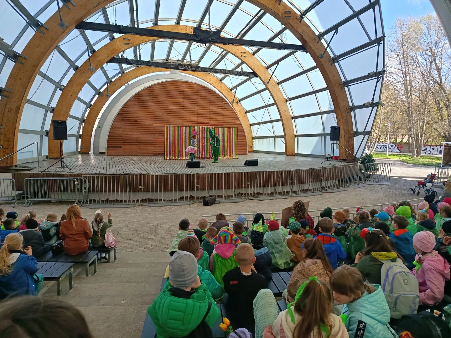 Ostrowiecka Ekobrygada wysiała miejską łąkę