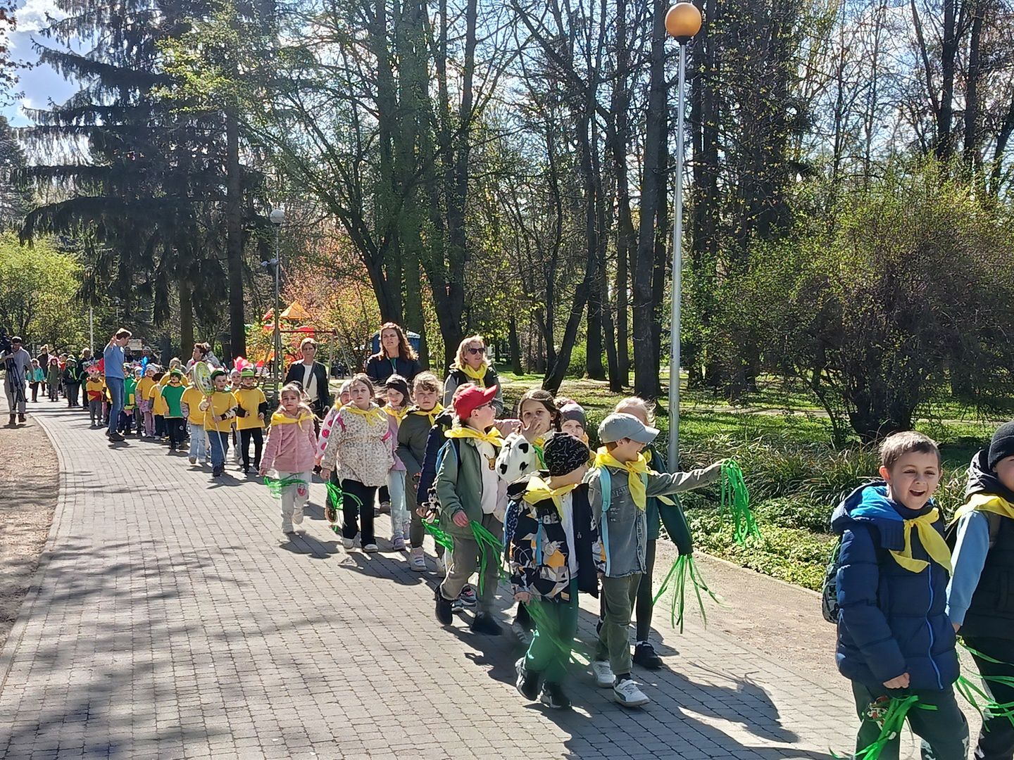 Ostrowiecka Ekobrygada wysiała miejską łąkę