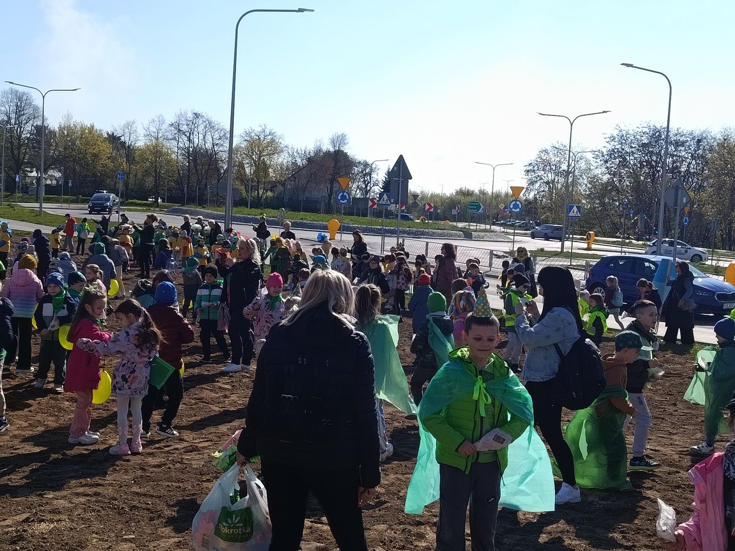 Ostrowiecka Ekobrygada wysiała miejską łąkę