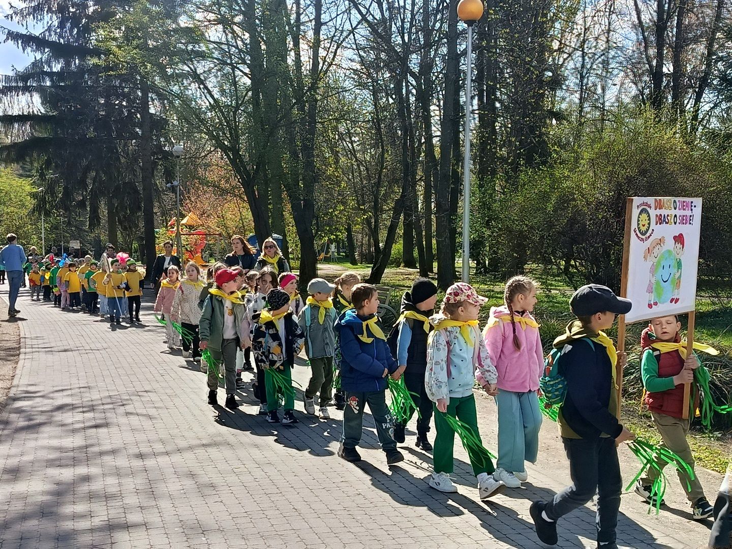 Ostrowiecka Ekobrygada wysiała miejską łąkę