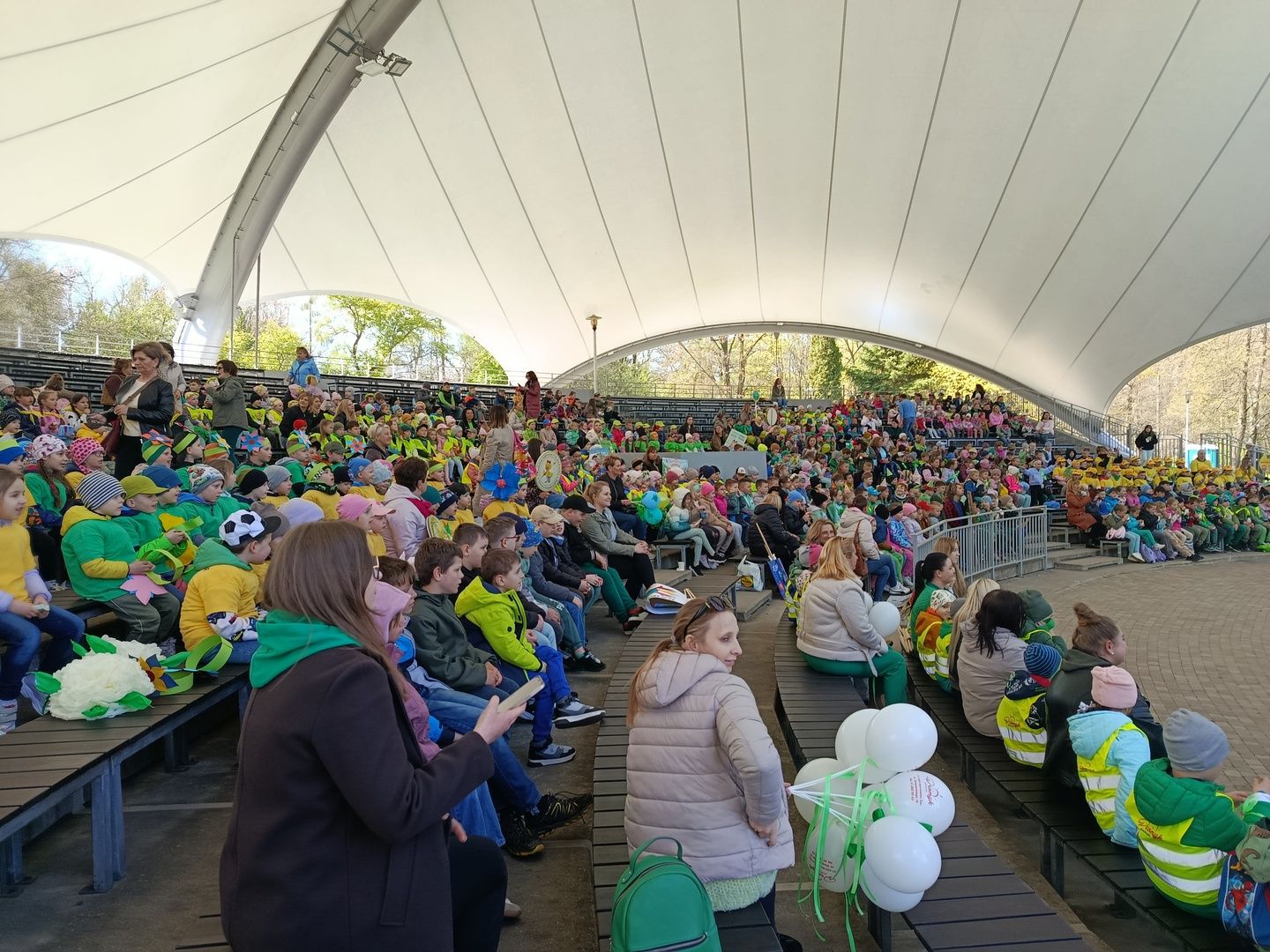 Ostrowiecka Ekobrygada wysiała miejską łąkę