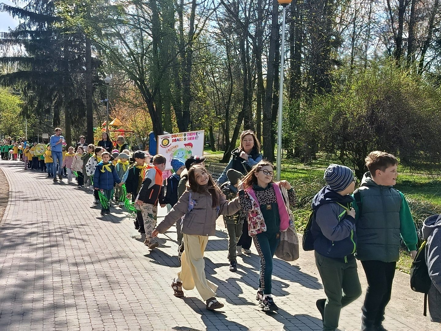Ostrowiecka Ekobrygada wysiała miejską łąkę