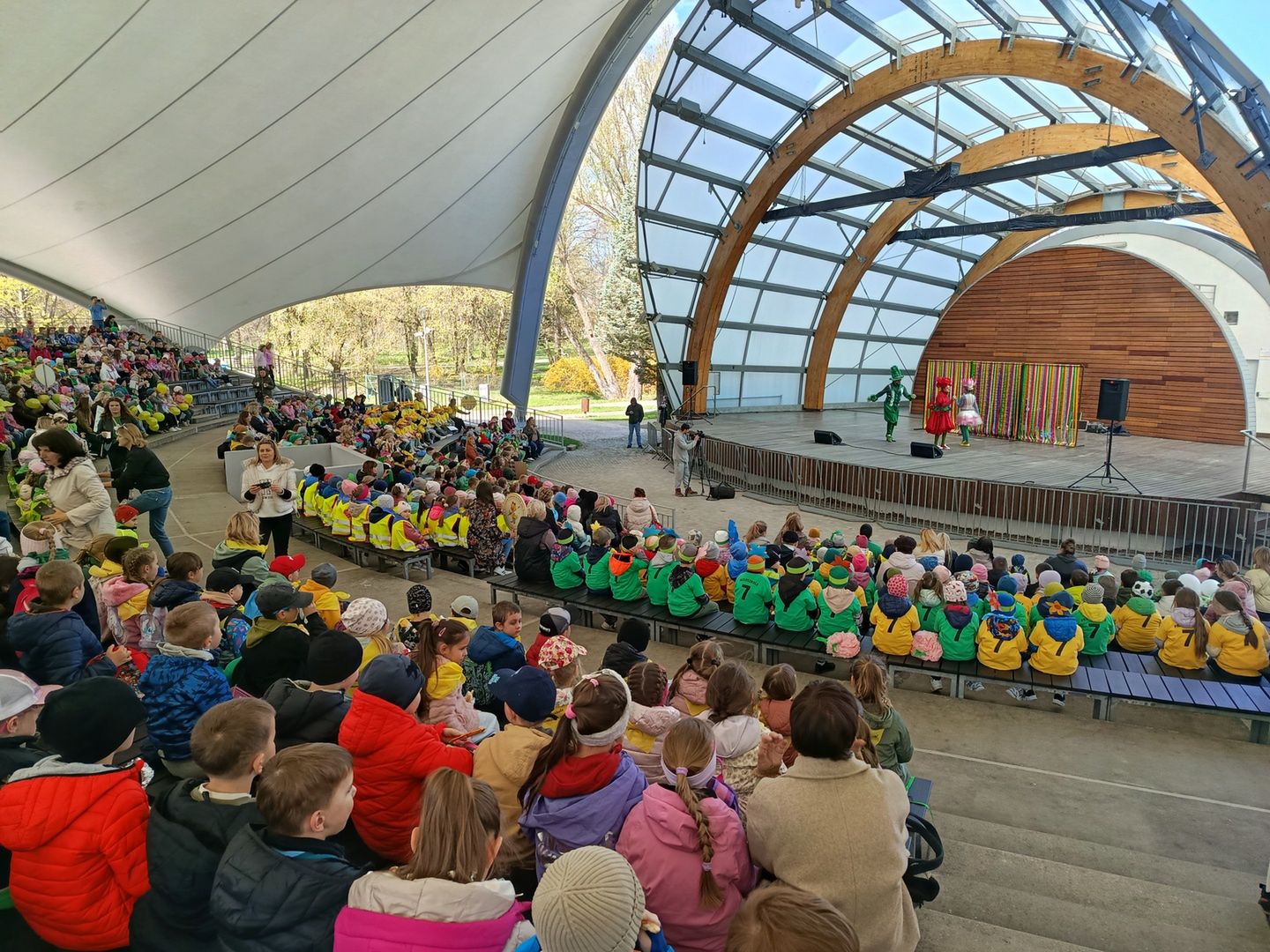 Ostrowiecka Ekobrygada wysiała miejską łąkę