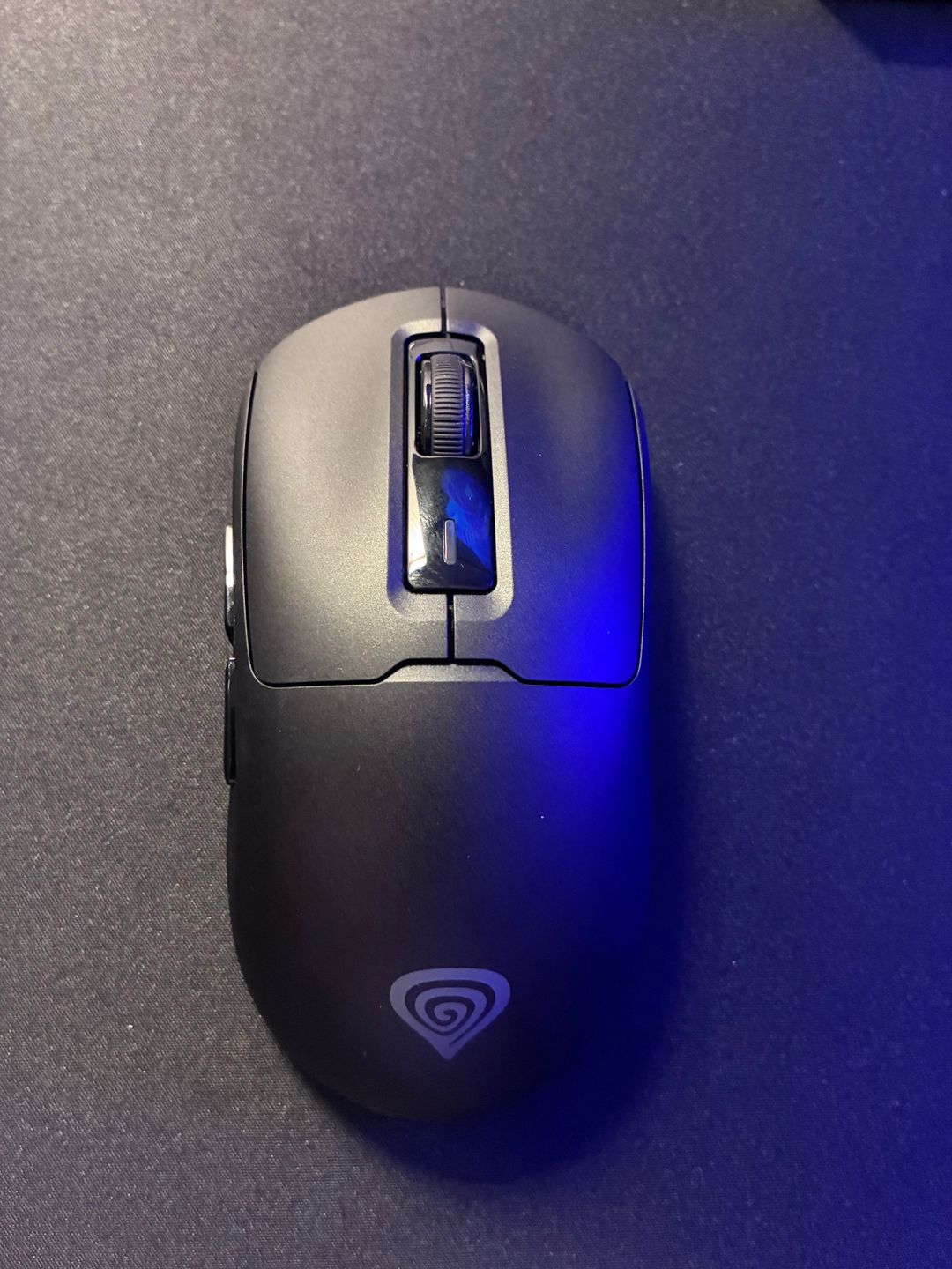Genesis Zircon 660 Pro
