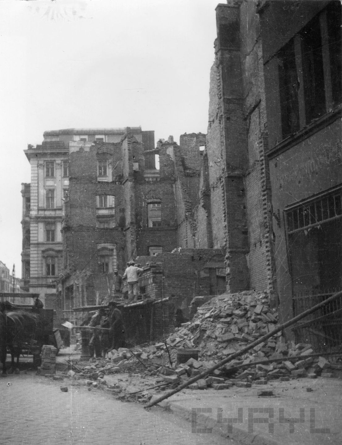 Poznań tuż po wyzwoleniu. Jak wyglądało miasto po zakończeniu wa