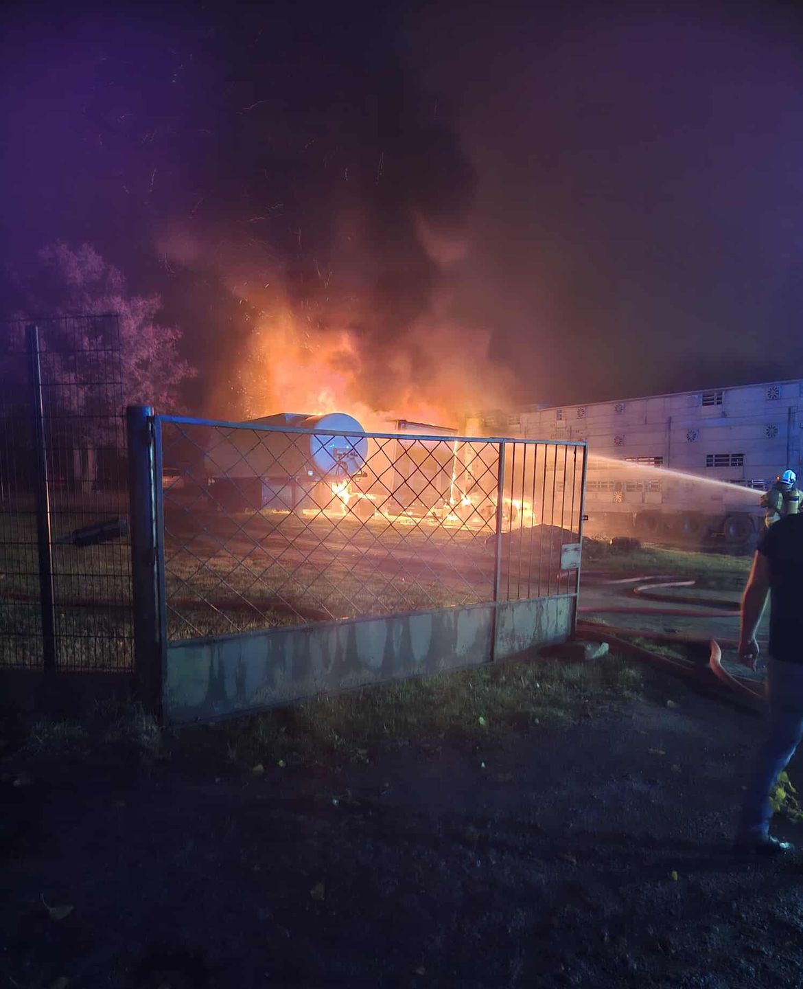 Pożar ciężarówek