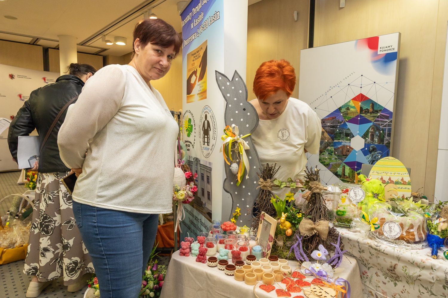 23.03.2026 Torun, Urzad Marszalkowski . Wielkanocny kiermasz rekodziela " My tez potrafimy" Fot. Mikolaj Kuras dla UMWKP
Wielkanoc, rekodzielo