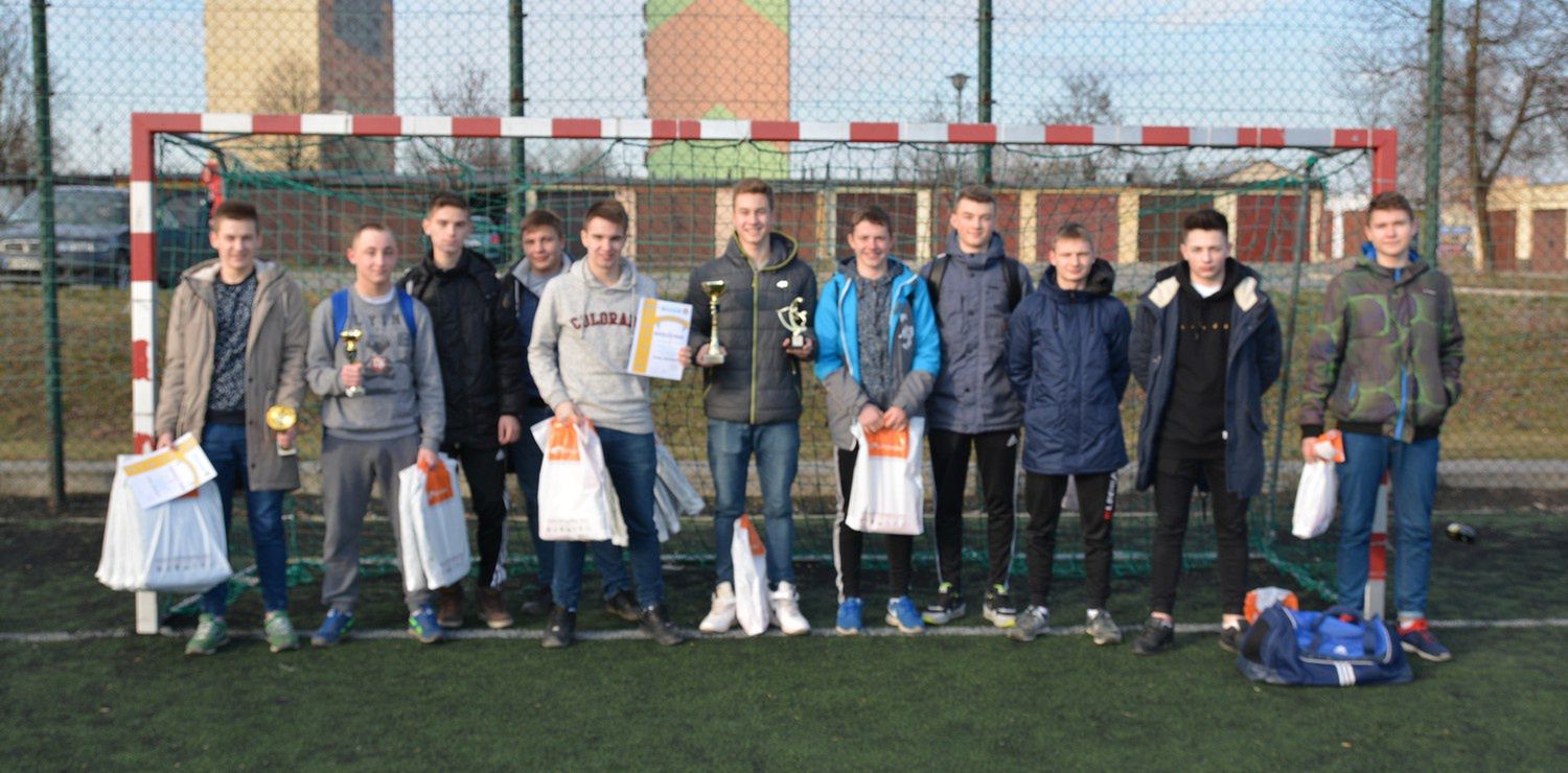 Ferie_2016_z_MOSiRem_podsumowanie_Orlik_1