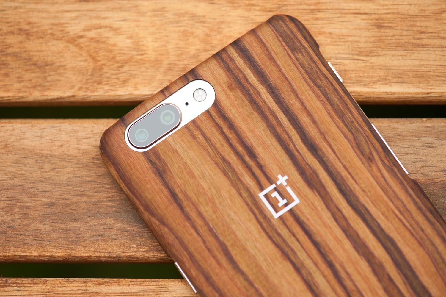 OnePlus 5 drewniane plecki