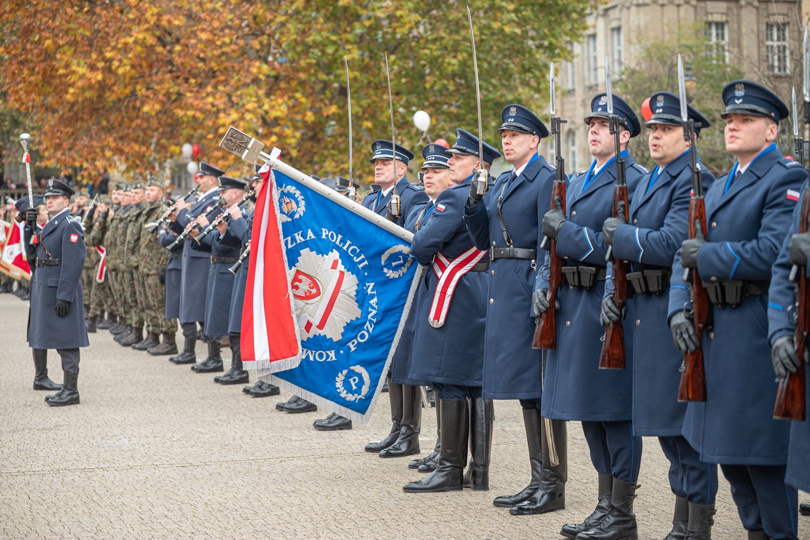 św niepodległości plac wolności 