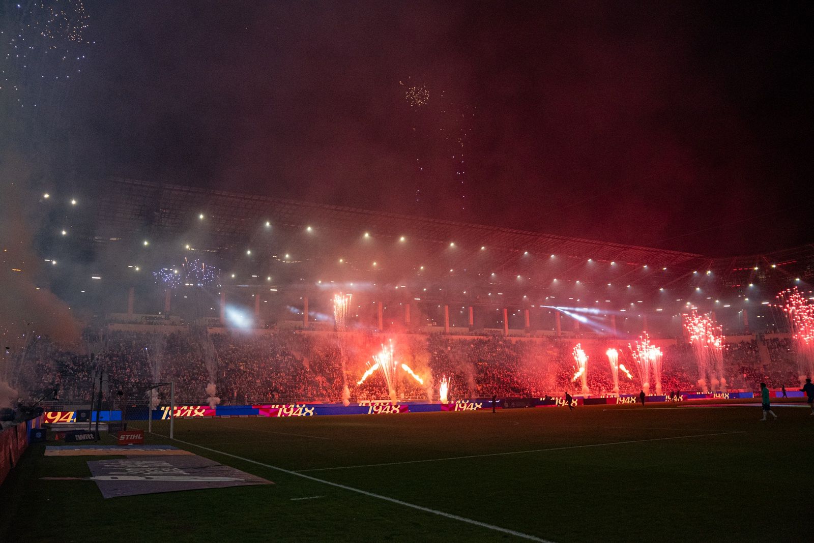 Lech Poznań wygrał w Szczecinie mimo wielkich problemów kadrowyc