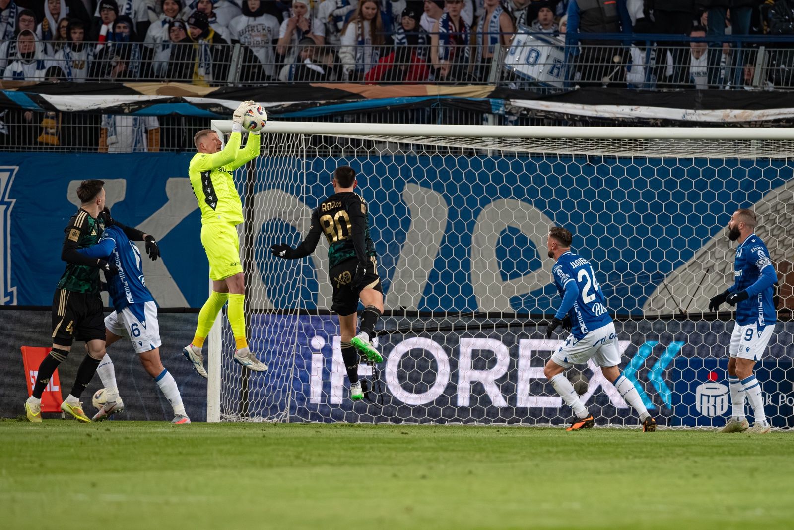 Zimny kubeł na inaugurację – Lech Poznań 1:3 Lechia Gdańsk. Kole