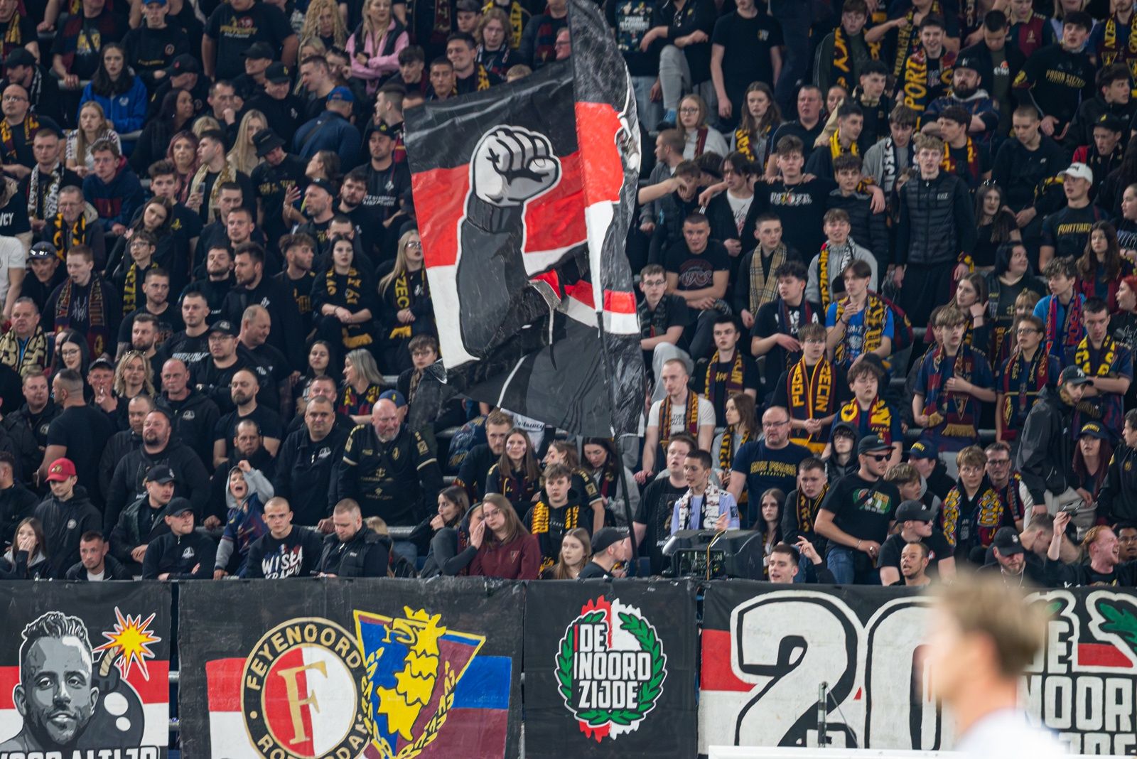 Lech Poznań wygrał w Szczecinie mimo wielkich problemów kadrowyc