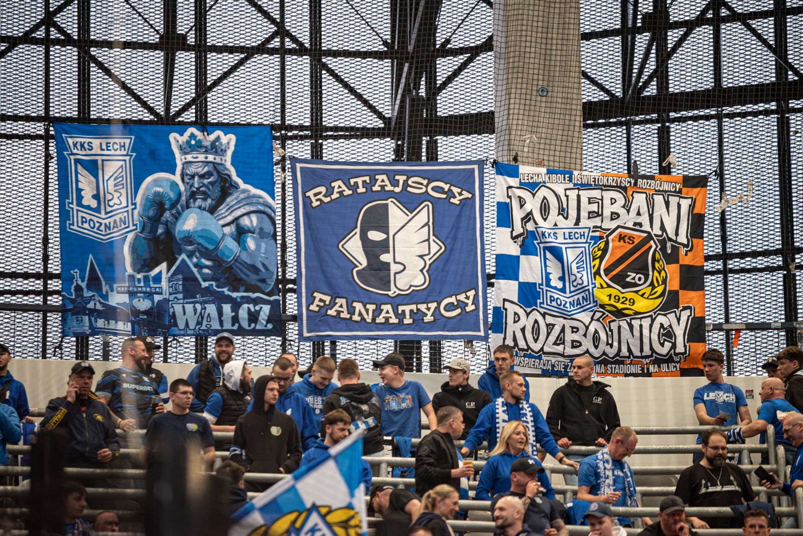 Lech Poznań wygrał w Szczecinie mimo wielkich problemów kadrowyc