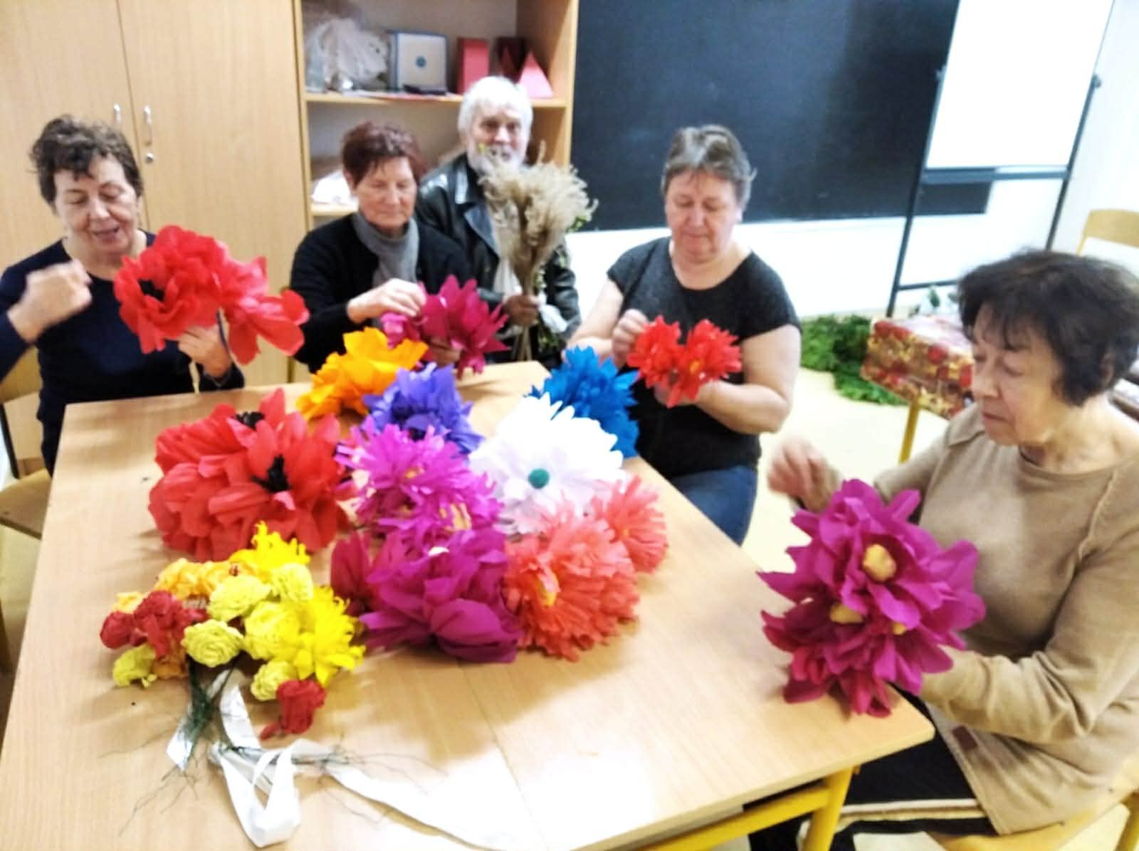 Palmy przygotowane przez Klub Seniora Sami Swoi z Obrowa