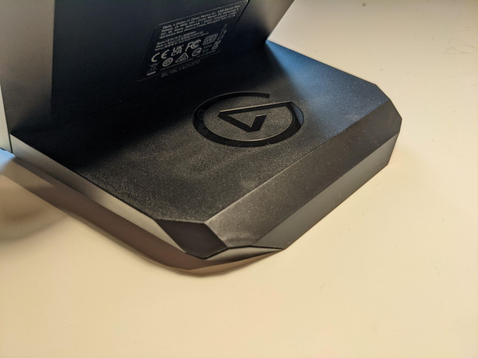 Elgato Stream Deck + podstawka