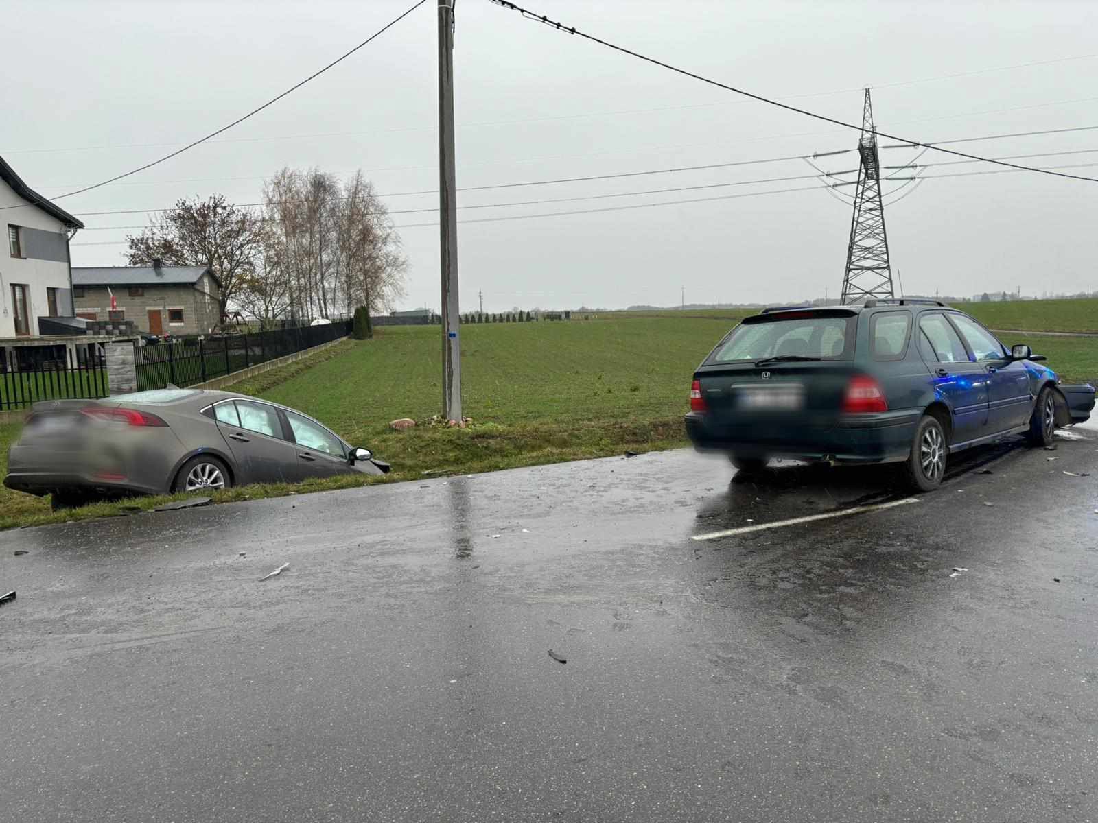 Zdarzenie drogowe w Radzanowie