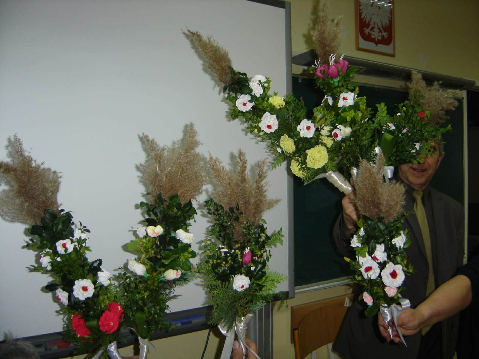 Palmy przygotowane przez Klub Seniora Sami Swoi z Obrowa