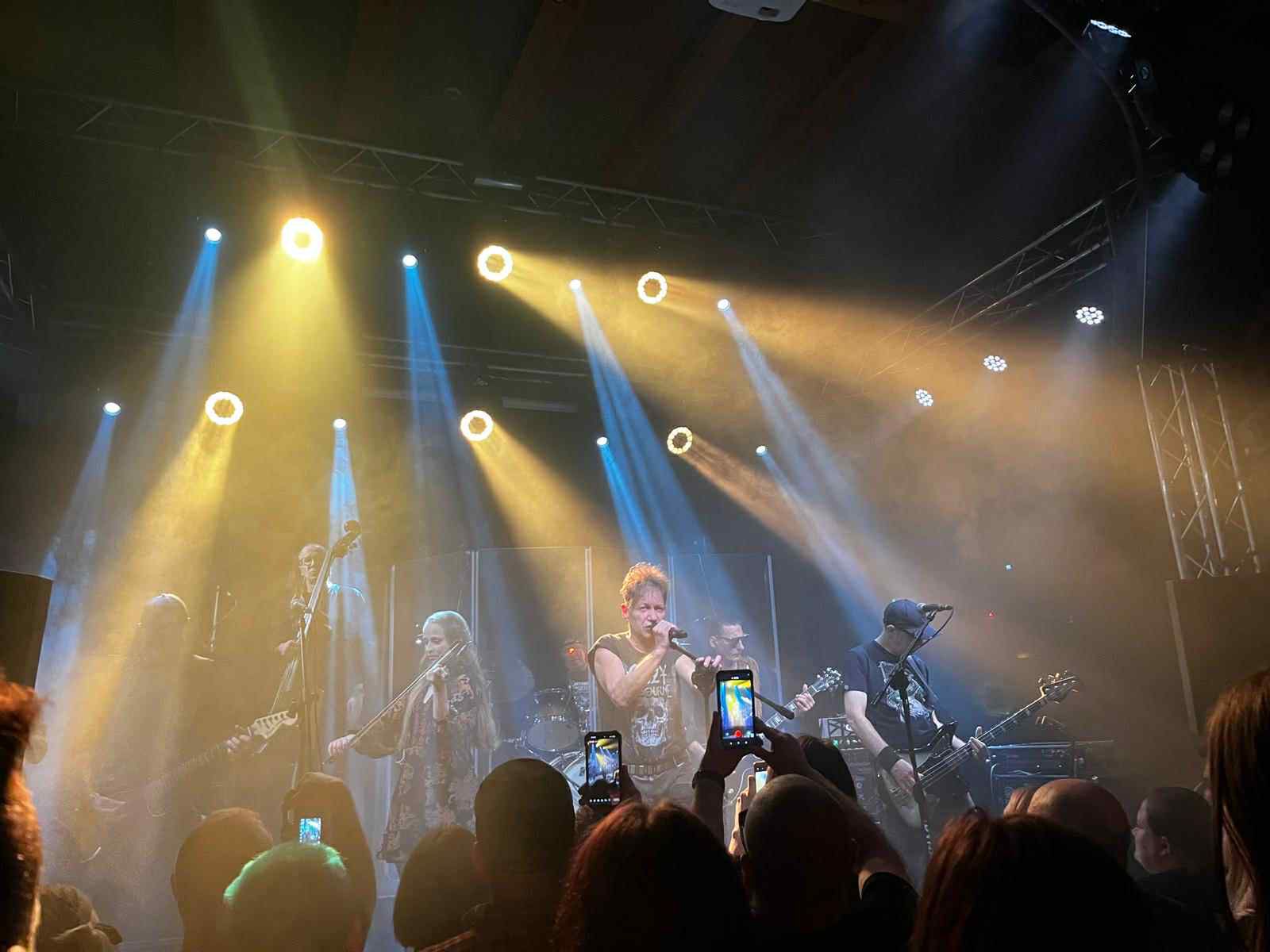 KSU na scenie klubu Lizard King