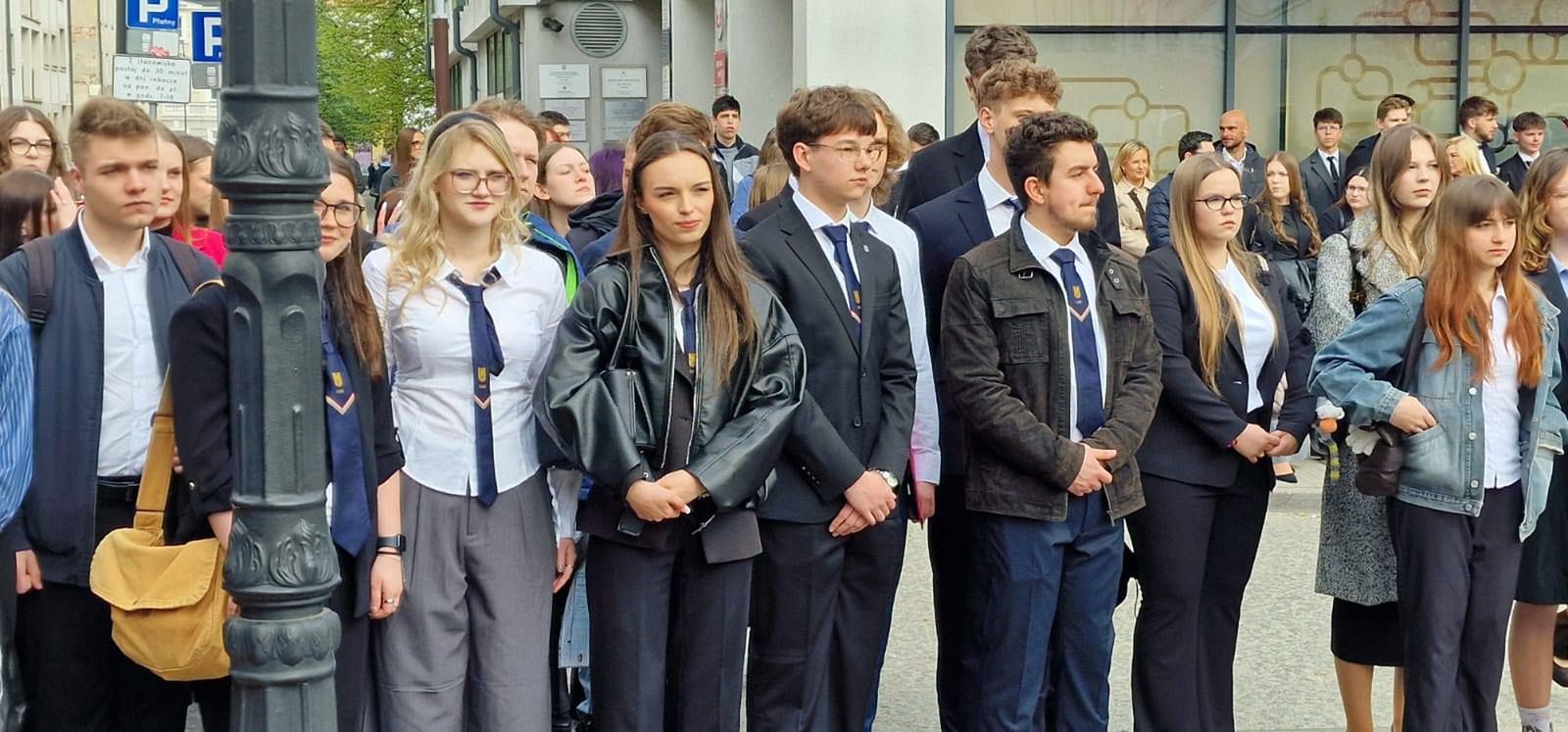 Uroczysty apel maturzystów 