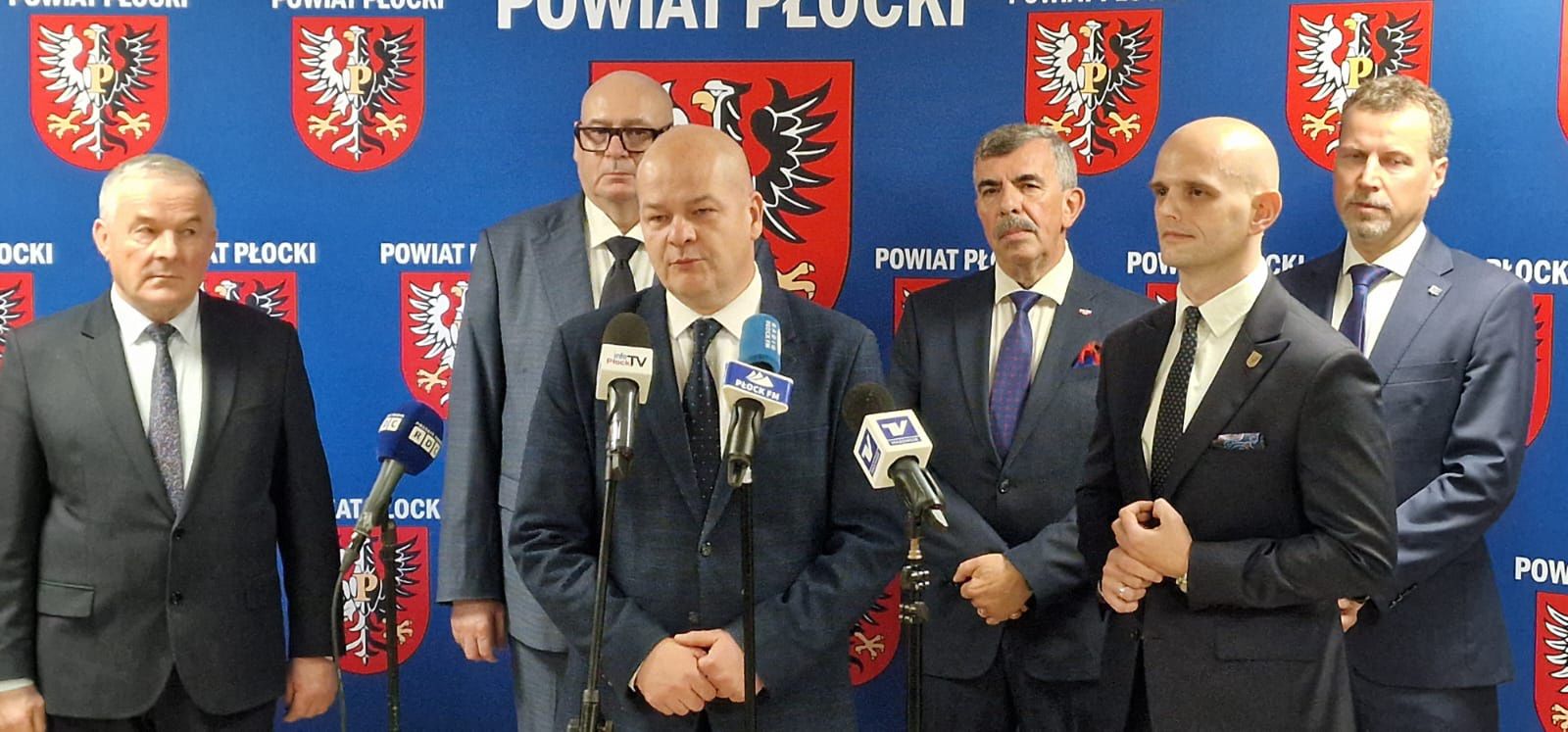 Jednostka wojskowa coraz bliżej 