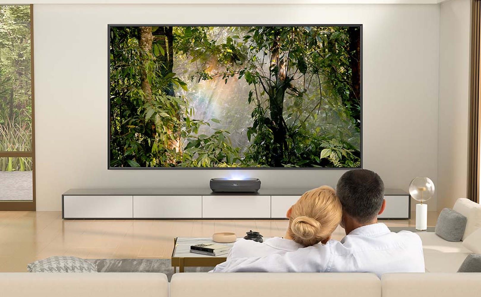 Hisense Laser TV 4K 100L9H - oglądanie