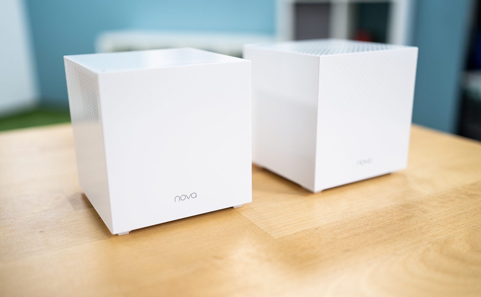 Tenda Nova MW12 (2-pack) - z profilu