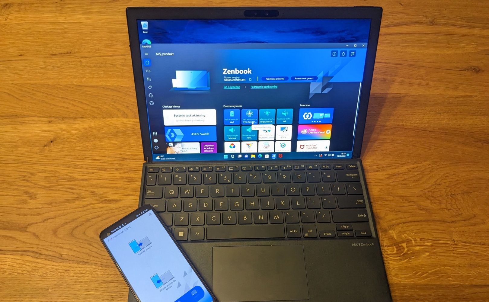 ASUS Zenbook f7 Fold OLED