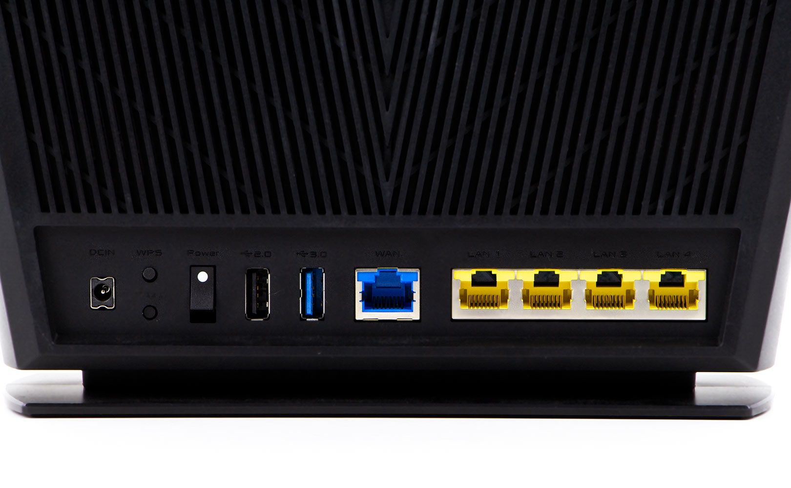 ASUS RT-AX68U - złącza i przyciski