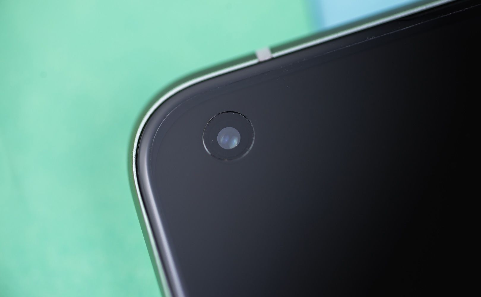 realme GT 2 Pro kamerka przednia