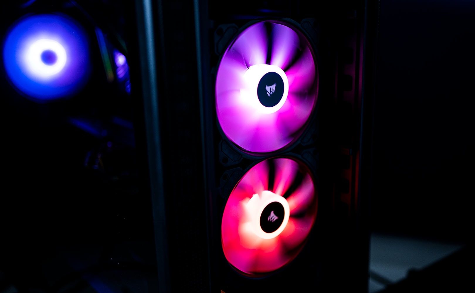 Corsair iCUE SP RGB Elite w obudowie