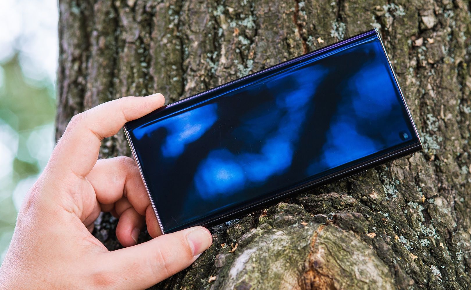 Huawei Mate Xs 2 złożony ekran wyłączony