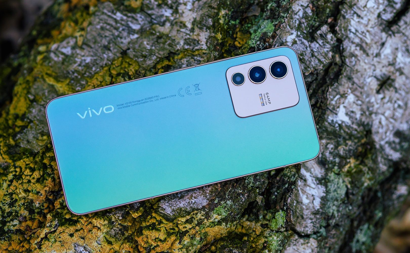 vivo V23 5G aparaty tył