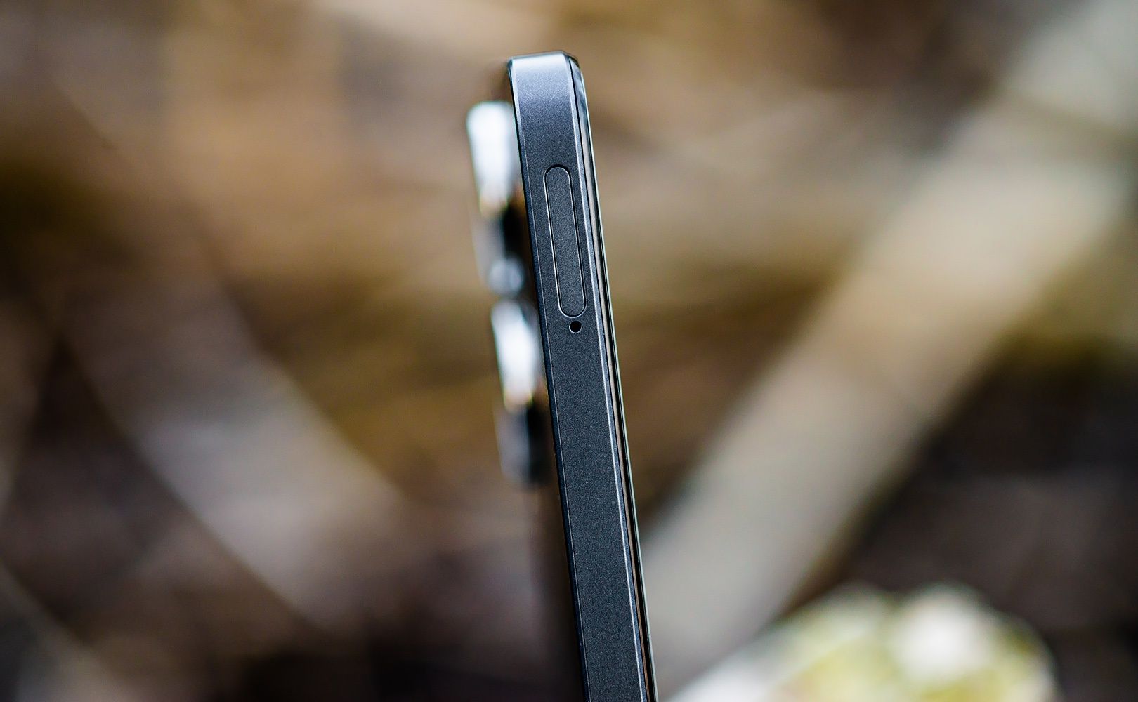 realme C55 slot