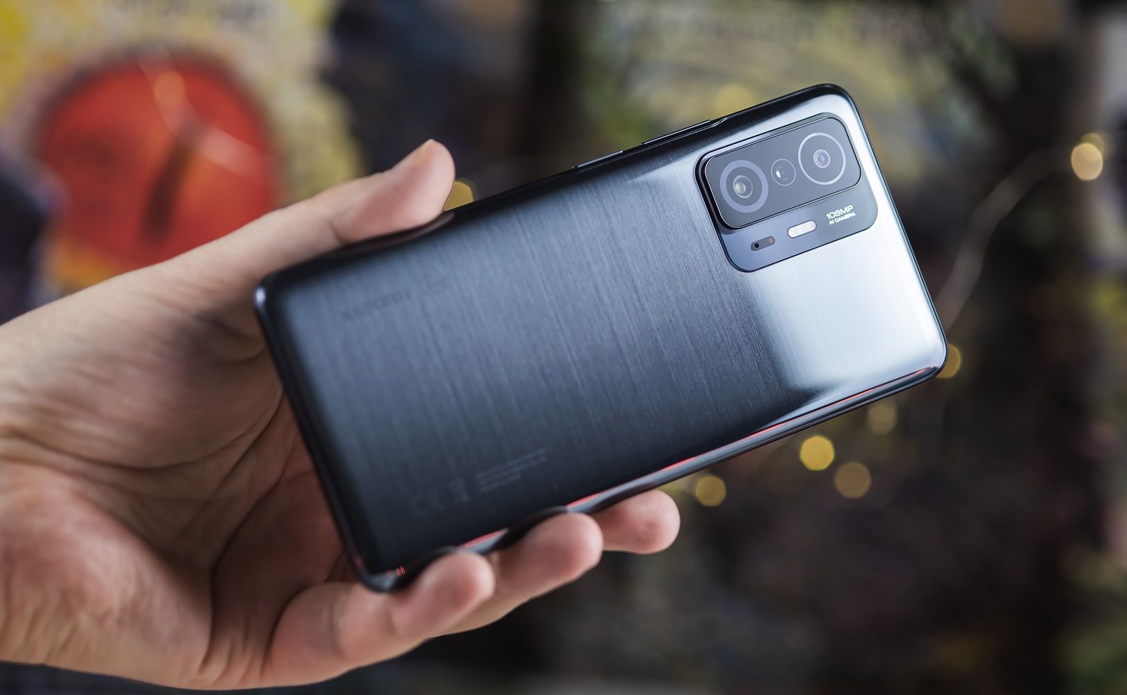 Xiaomi 11T dłoń tył