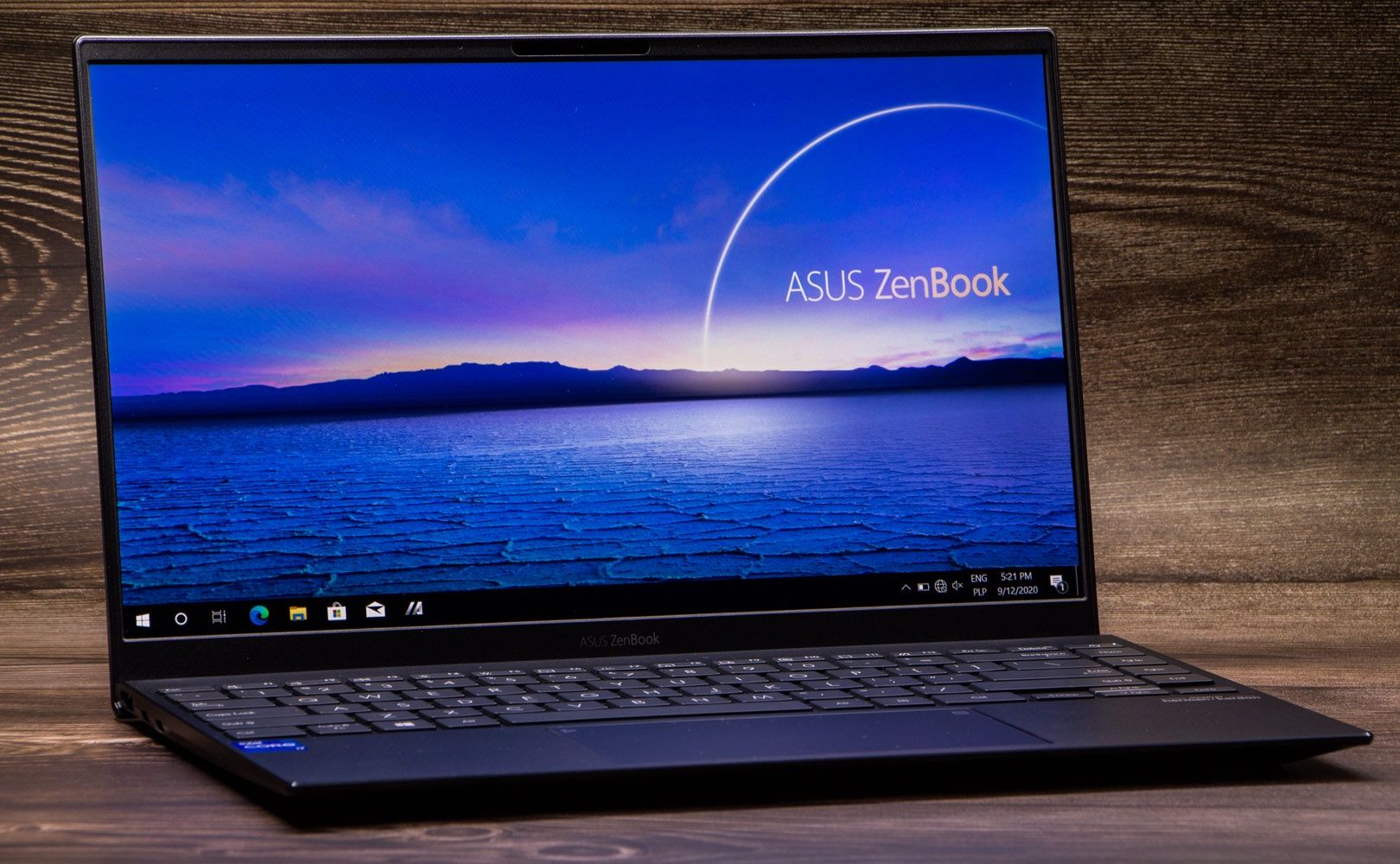 Asus ZenBook 14 UX425