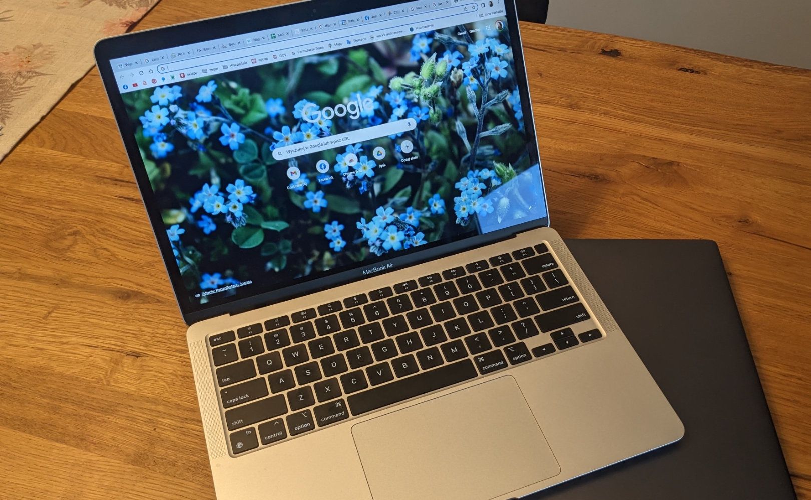 MacBook Air
