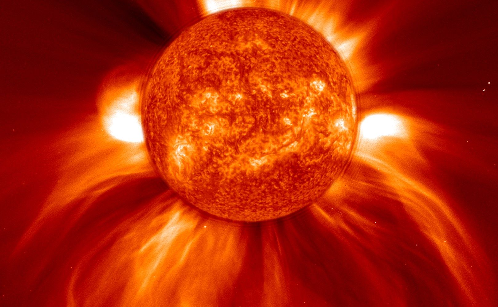 SOHO wyrzut CME