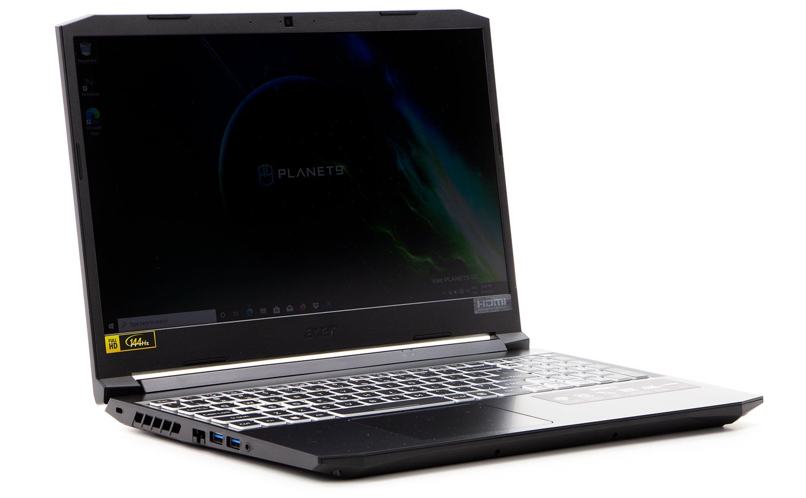 Acer Nitro 5 - z profilu