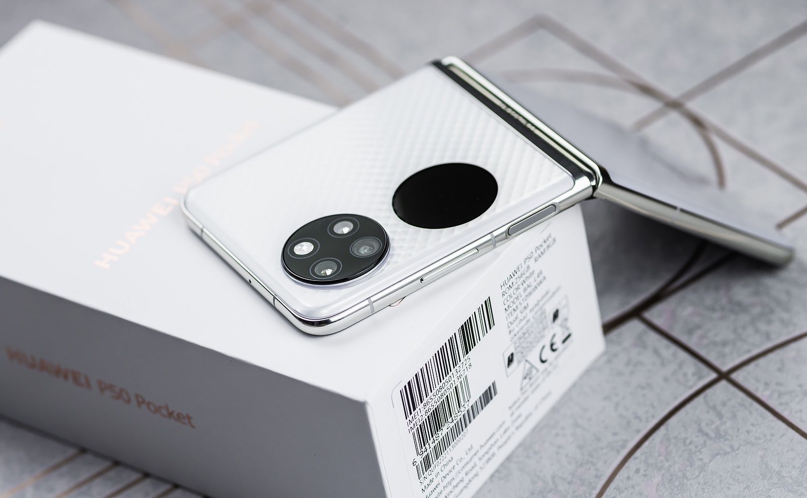 Huawei P50 Pocket