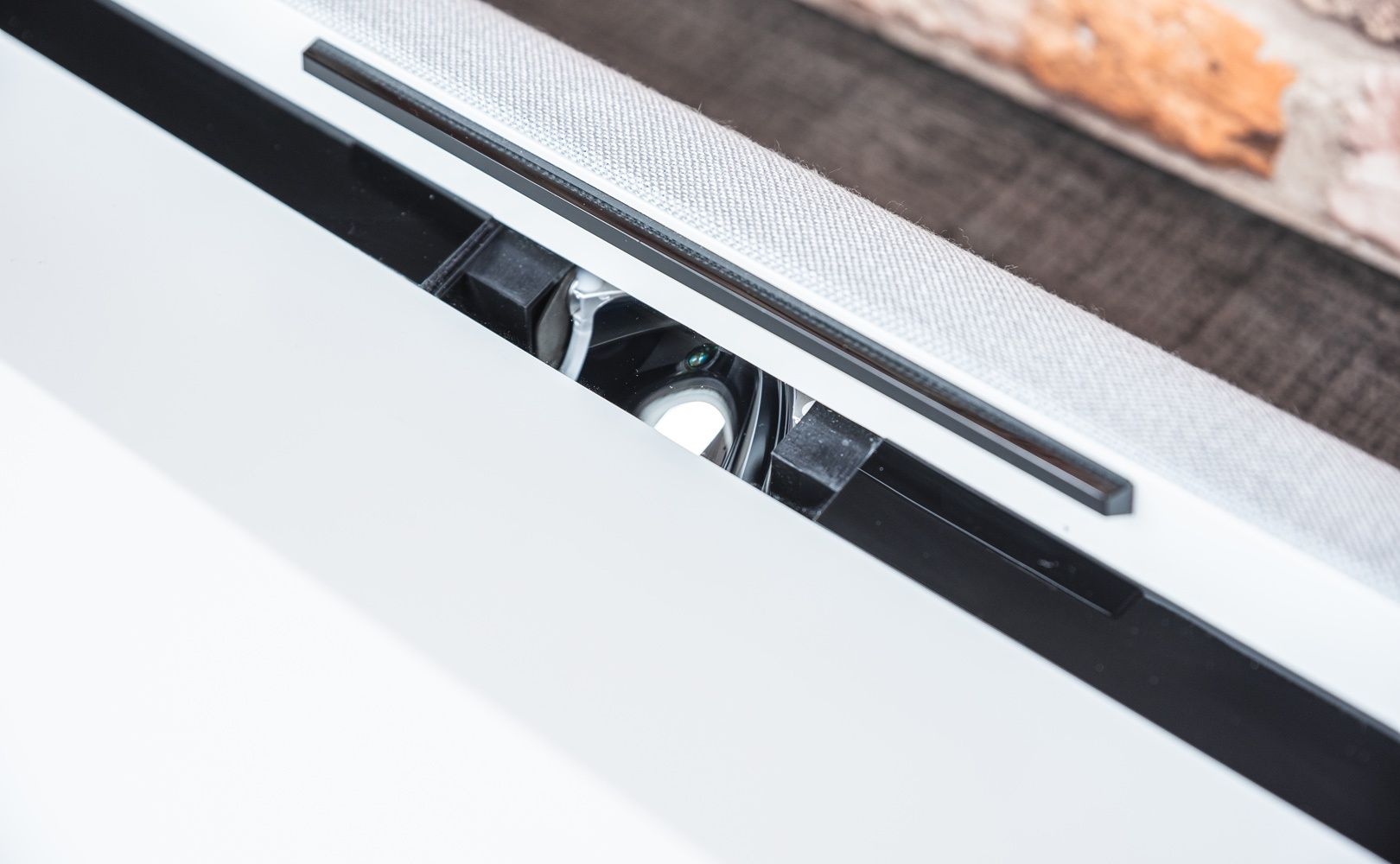Projektor Samsung The Premiere LSP7T 4K lustro
