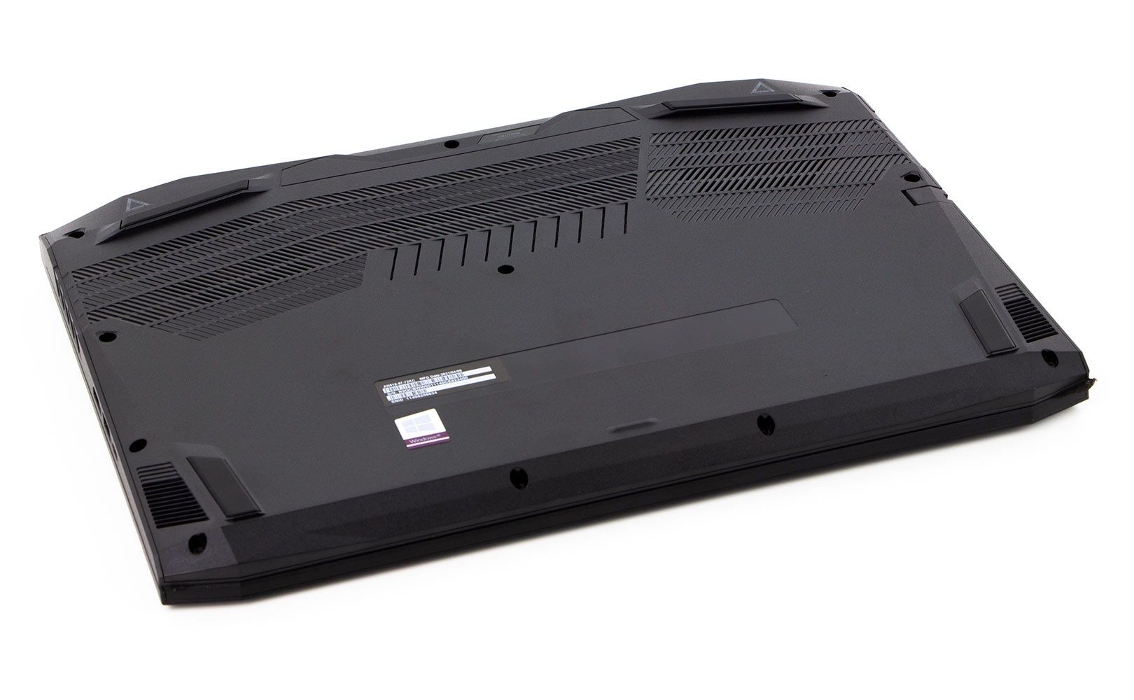Acer Nitro 5 - od spodu