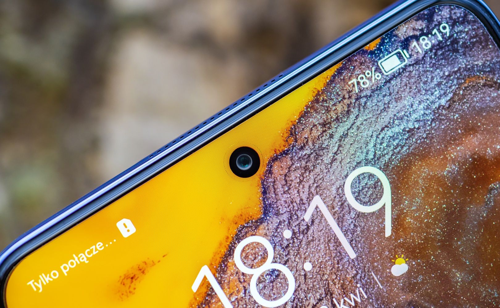 Huawei nova 9 SE aparat przód