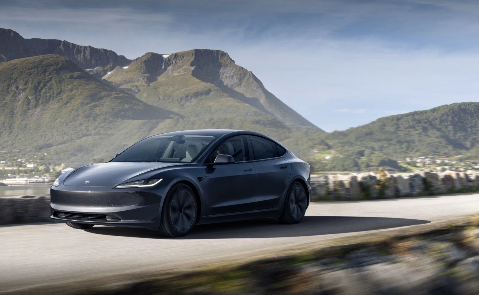 Tesla Model 3 wśród najpopularniejszych używanych elektryków