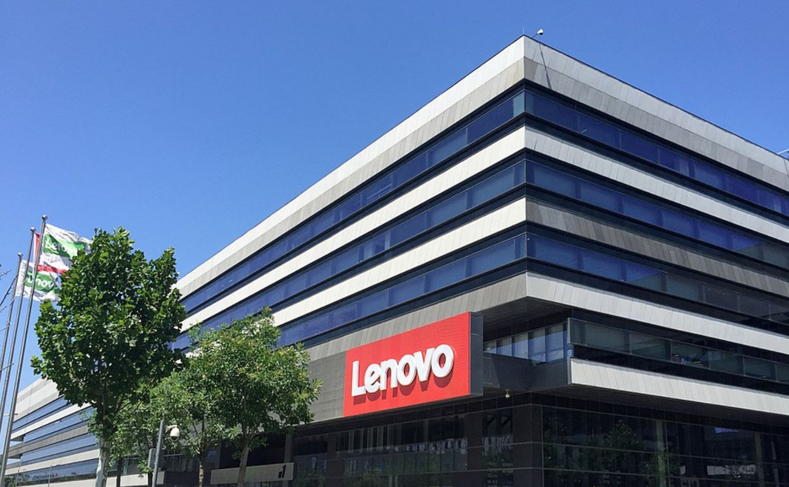 Lenovo chce odświeżyć fabrycznie laptopy
