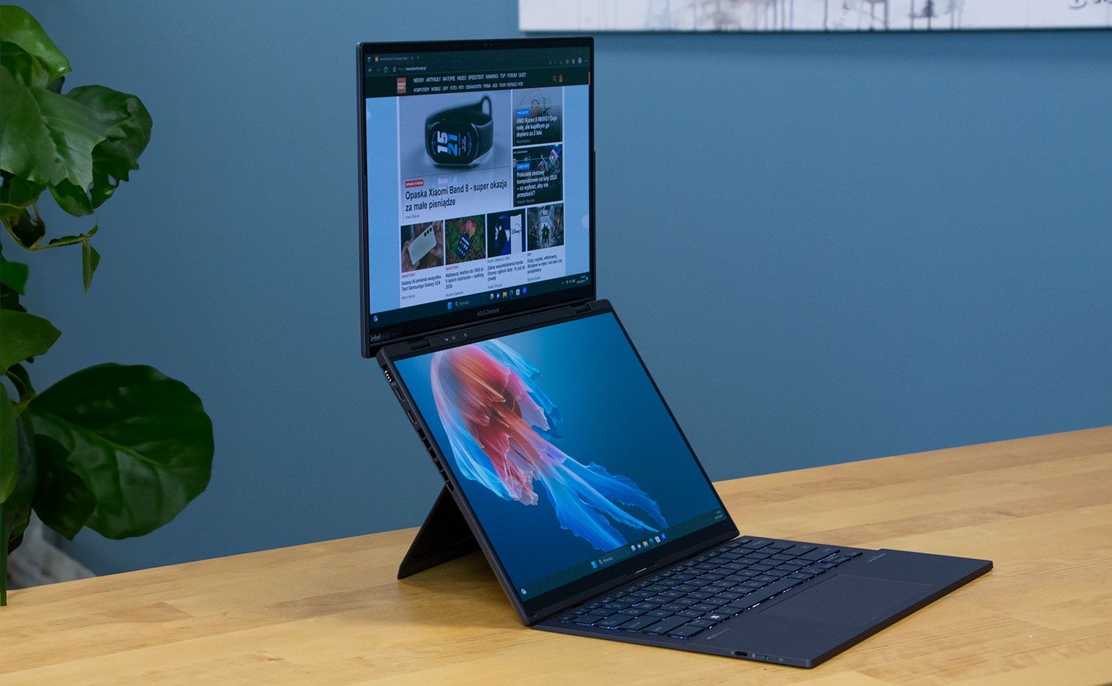 ASUS Zenbook 14 Duo OLED UX8406 - kąty widzenia oled