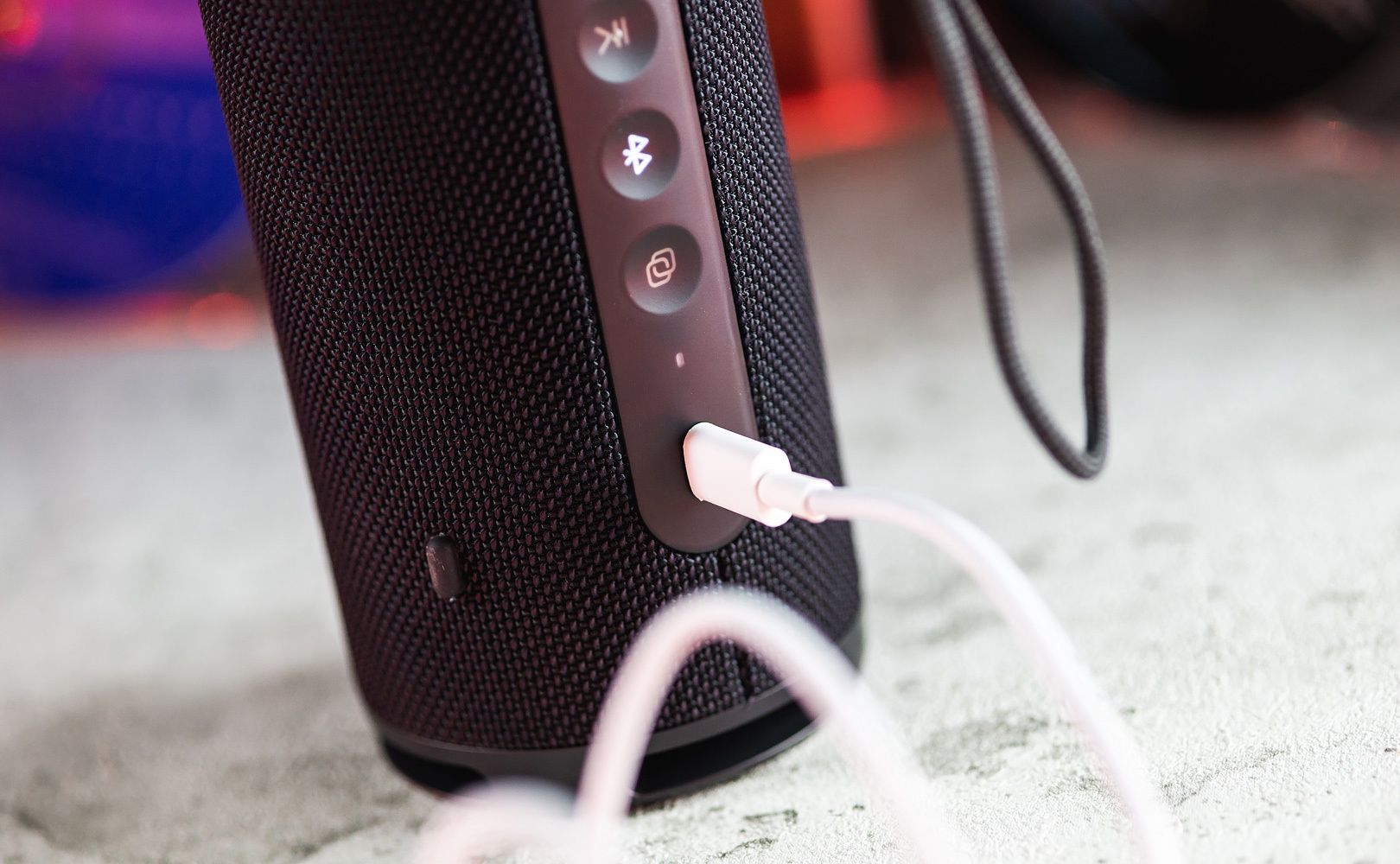 Huawei Sound Joy ładowanie