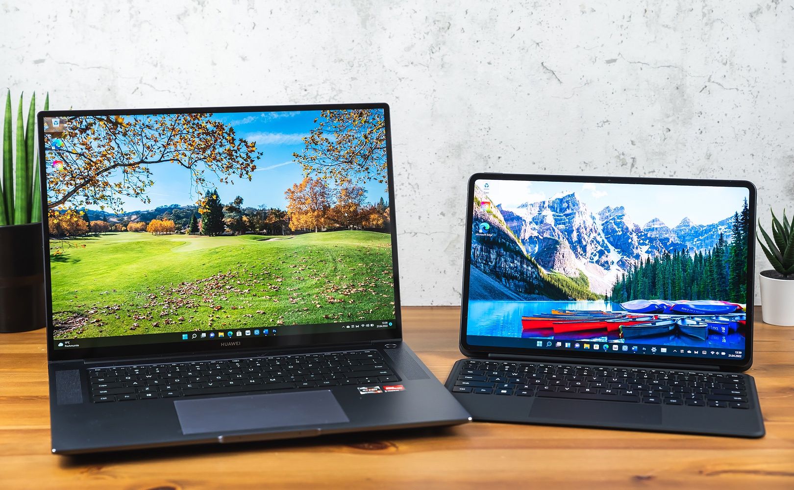 Huawei Matebook 16 i Matebook E dwa ekrany