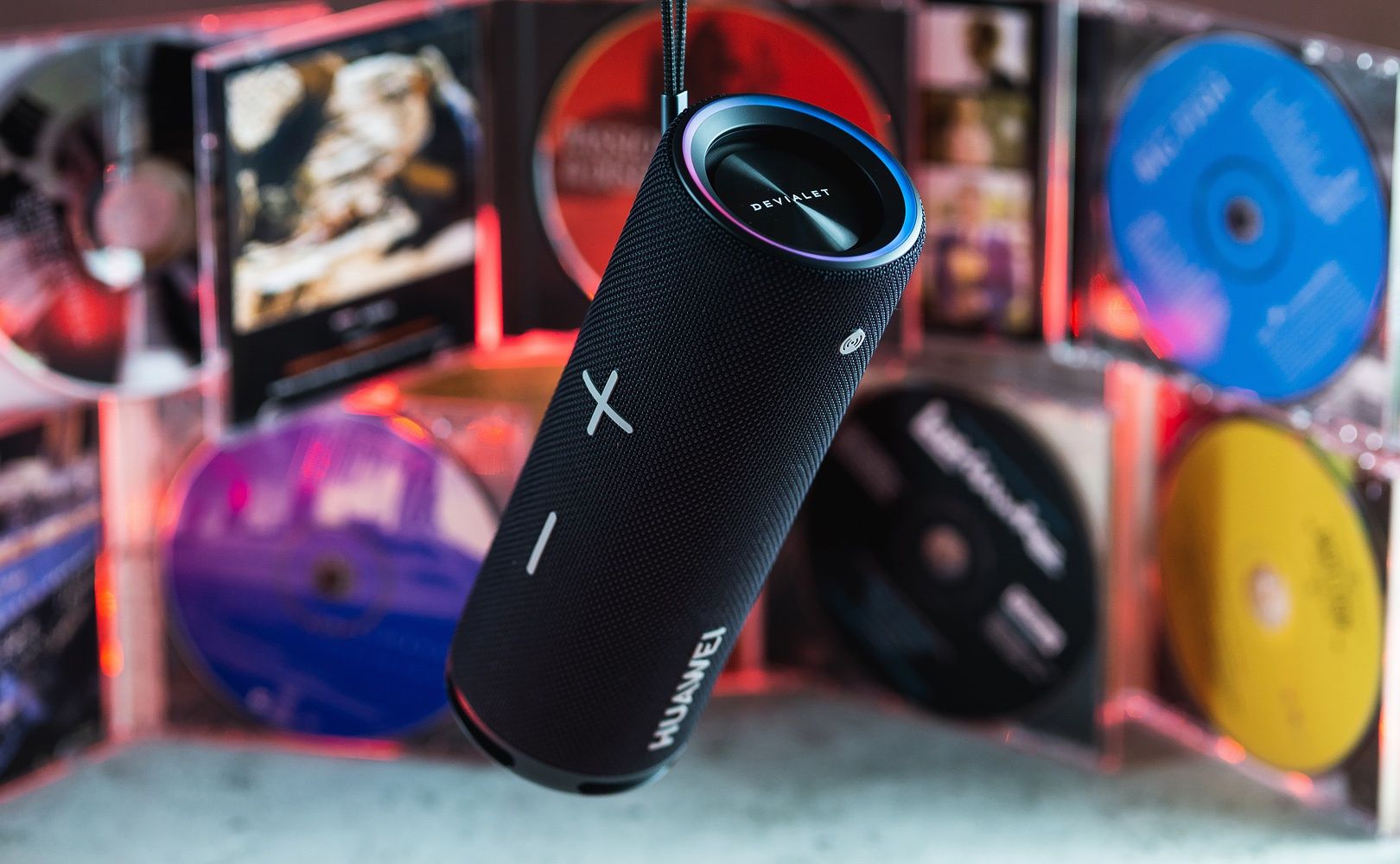 Huawei Sound Joy zawieszony