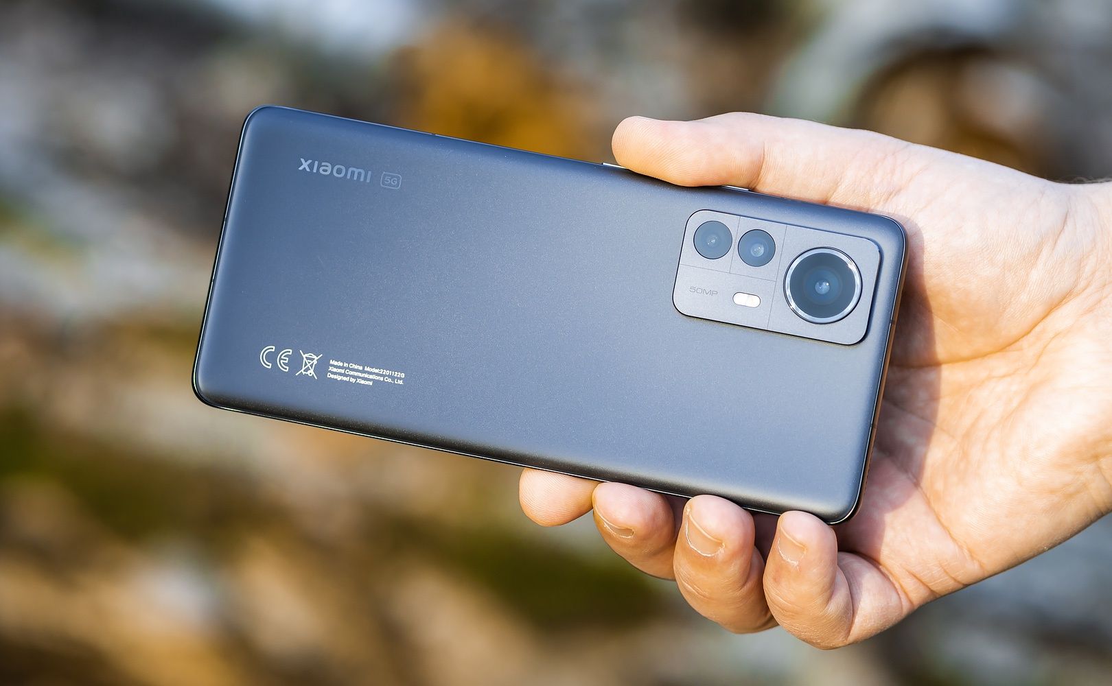 Xiaomi 12 Pro tył